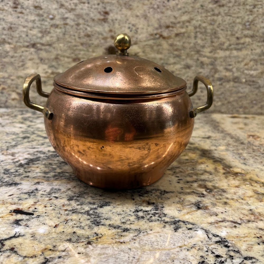 2Pcs: Coppercraft Guild Bud Vase & Potpourri Pot with Lid